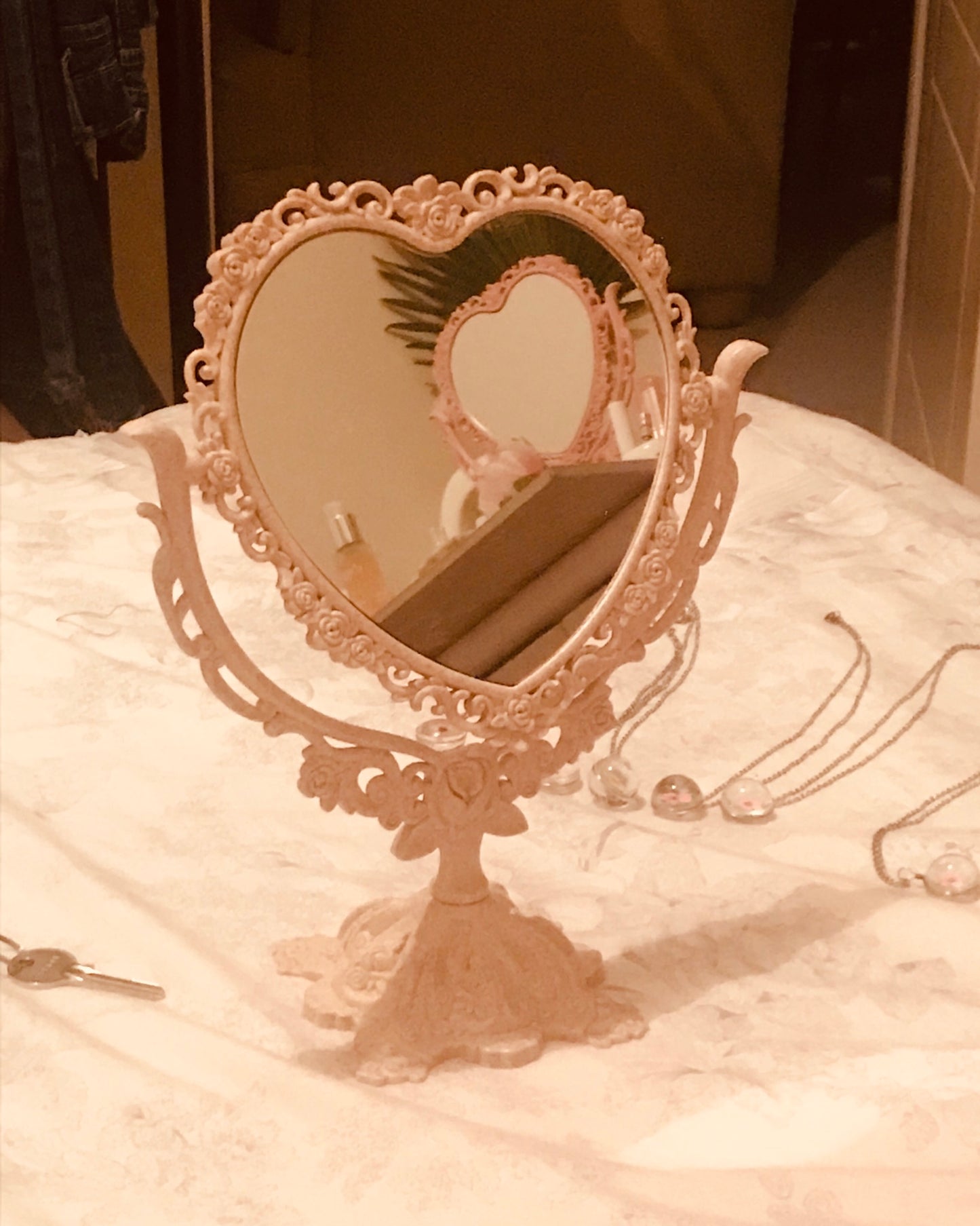 the cœur heart mirror