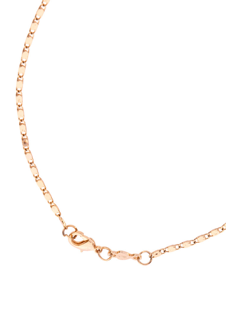 the fraise necklace
