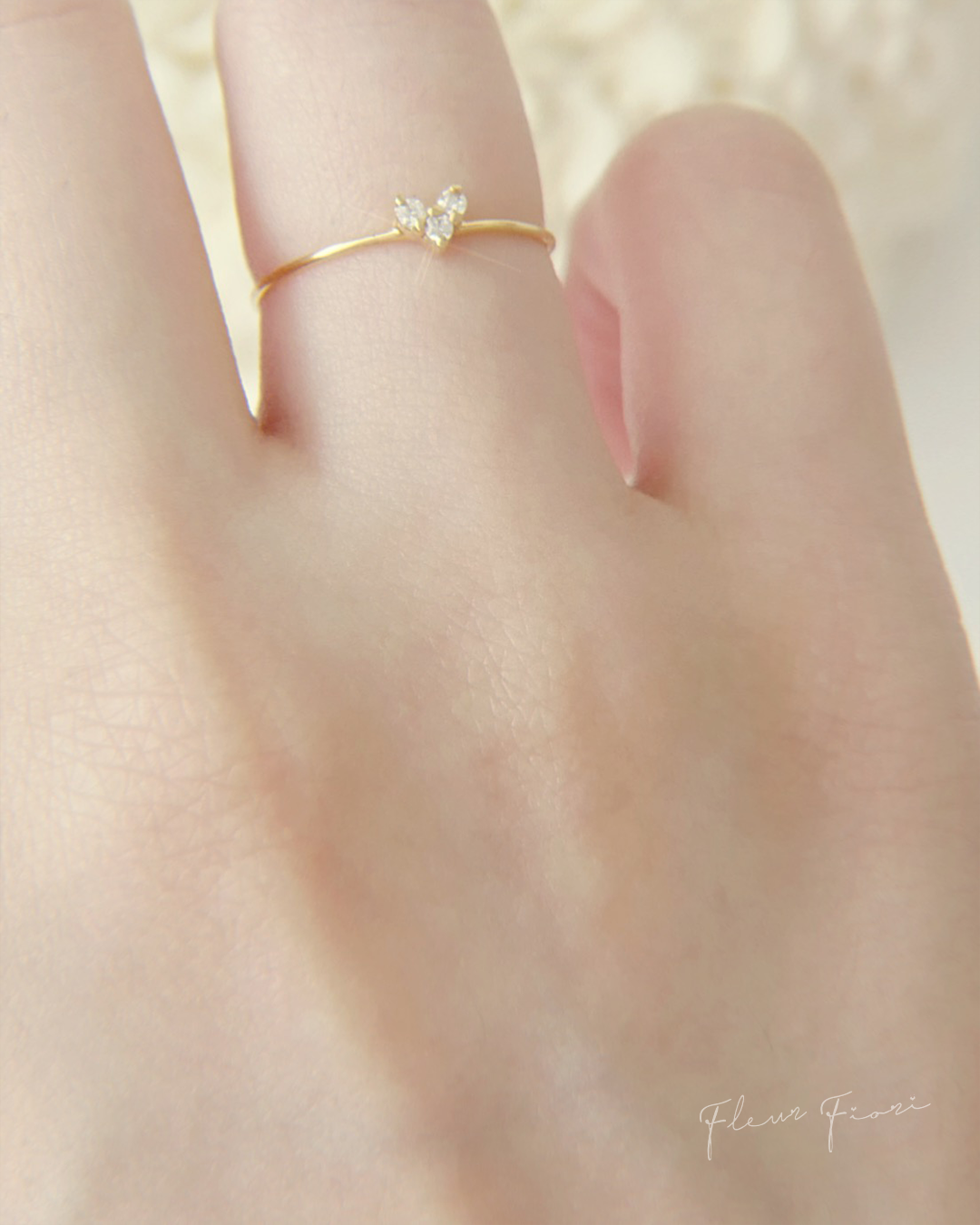 14K · 18K tiny cœur ring · diamonds