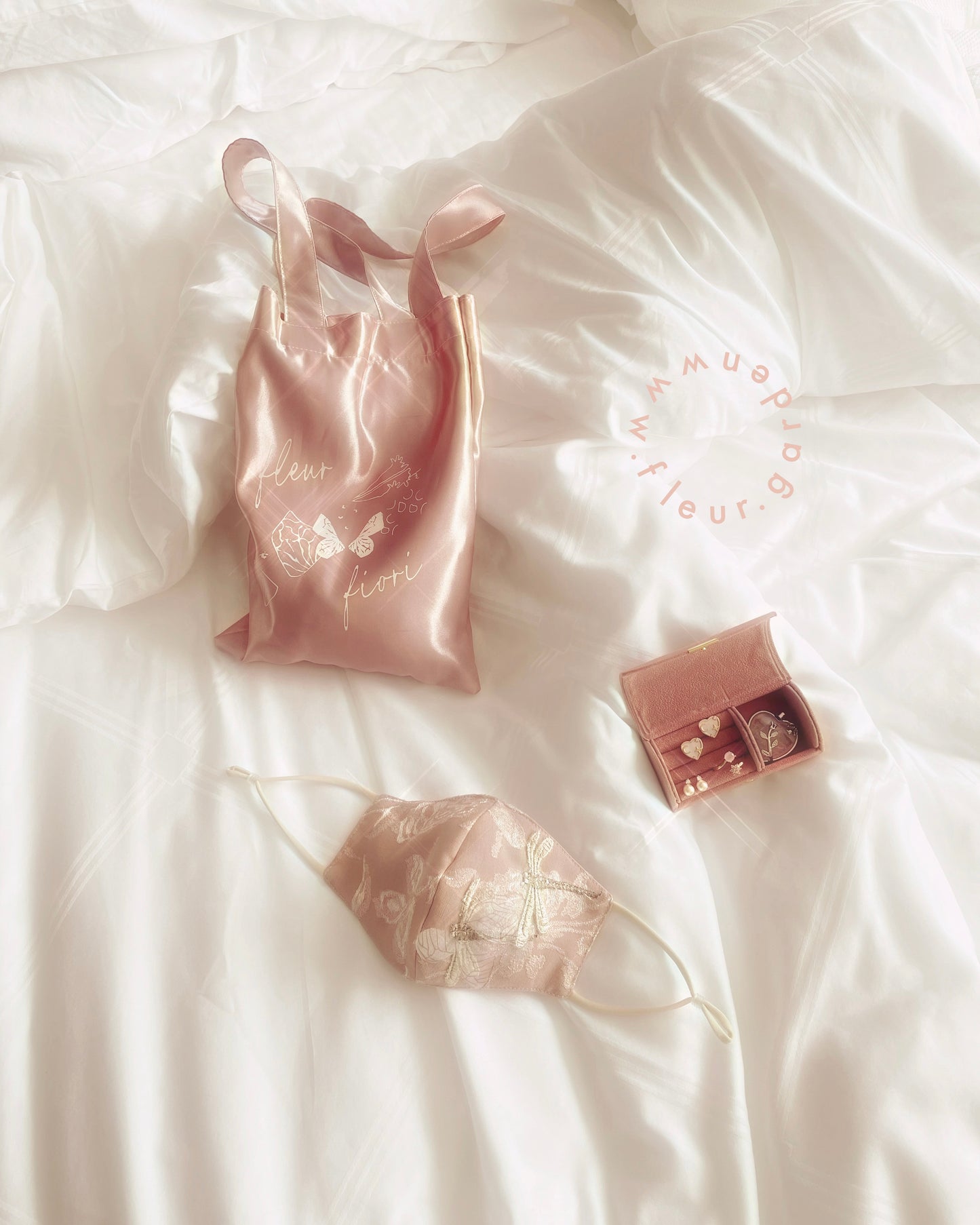 silky tote bag