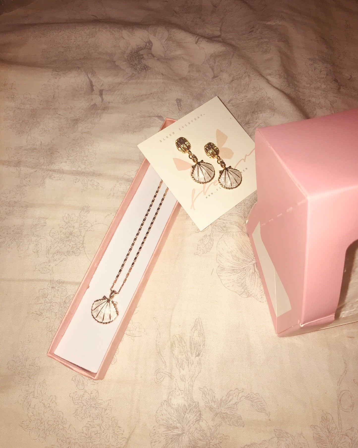 the mermaid shell set