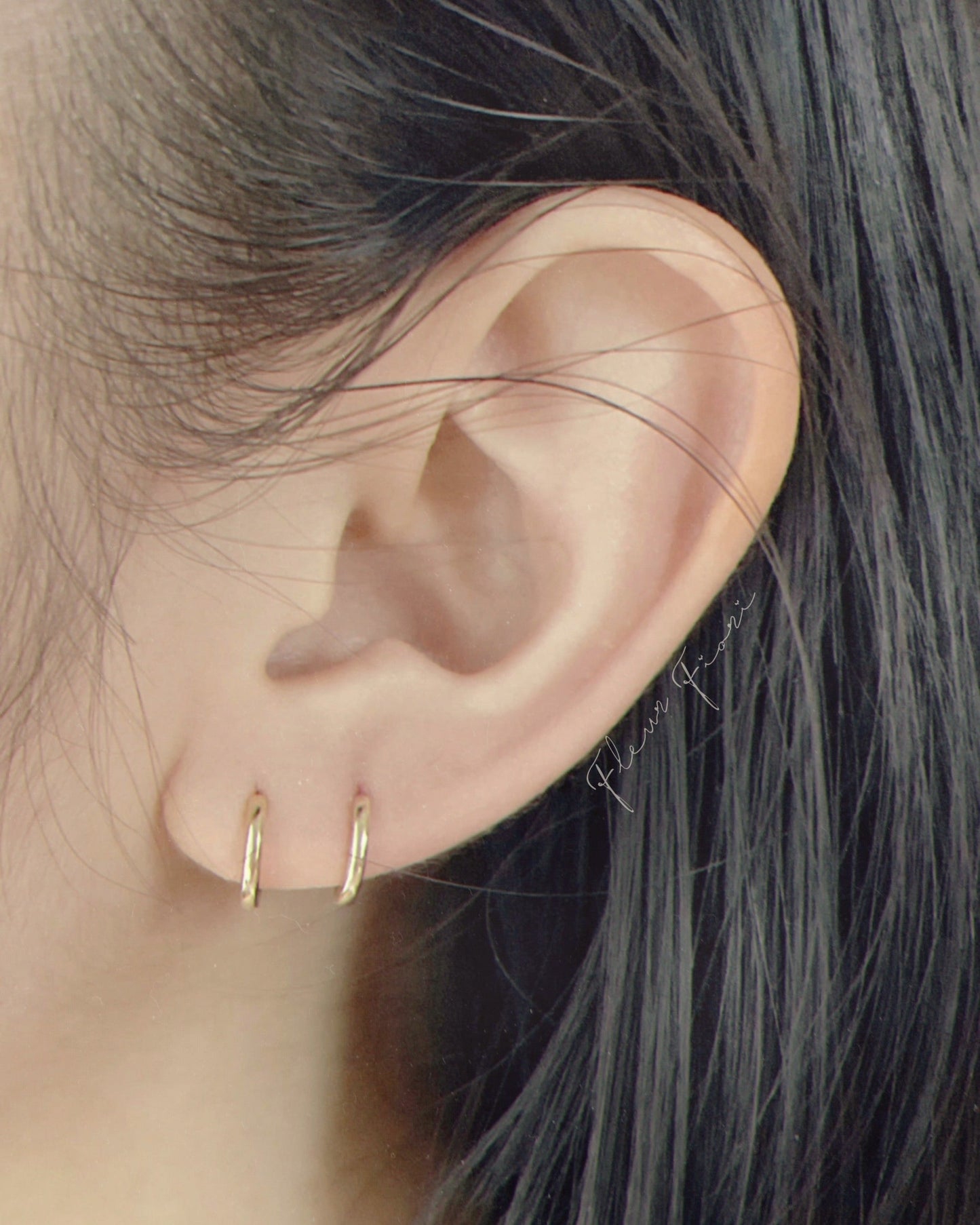 18K textured · tiny hoops