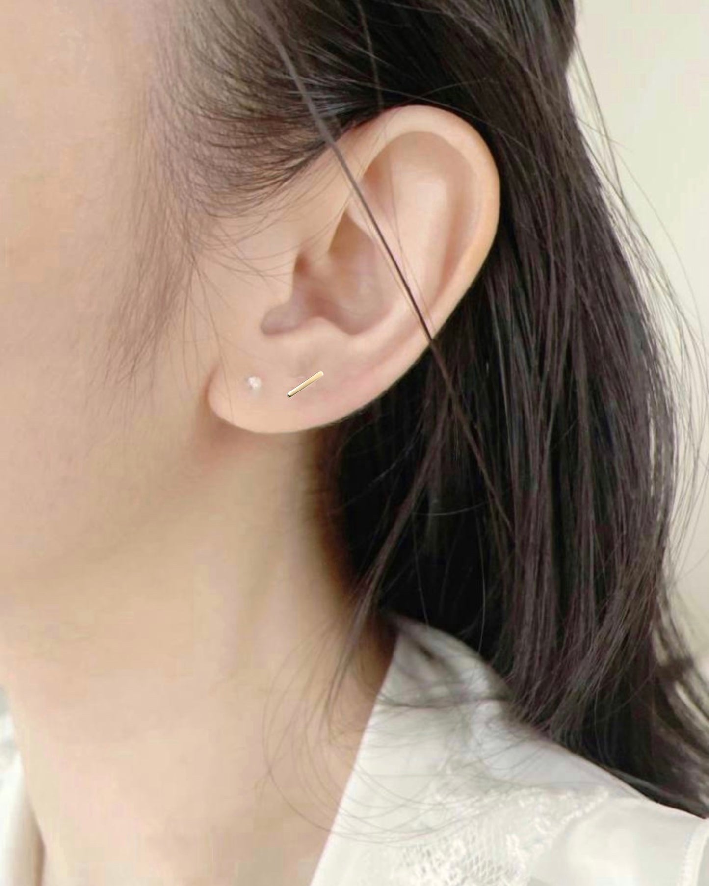 18K ligne studs · classique