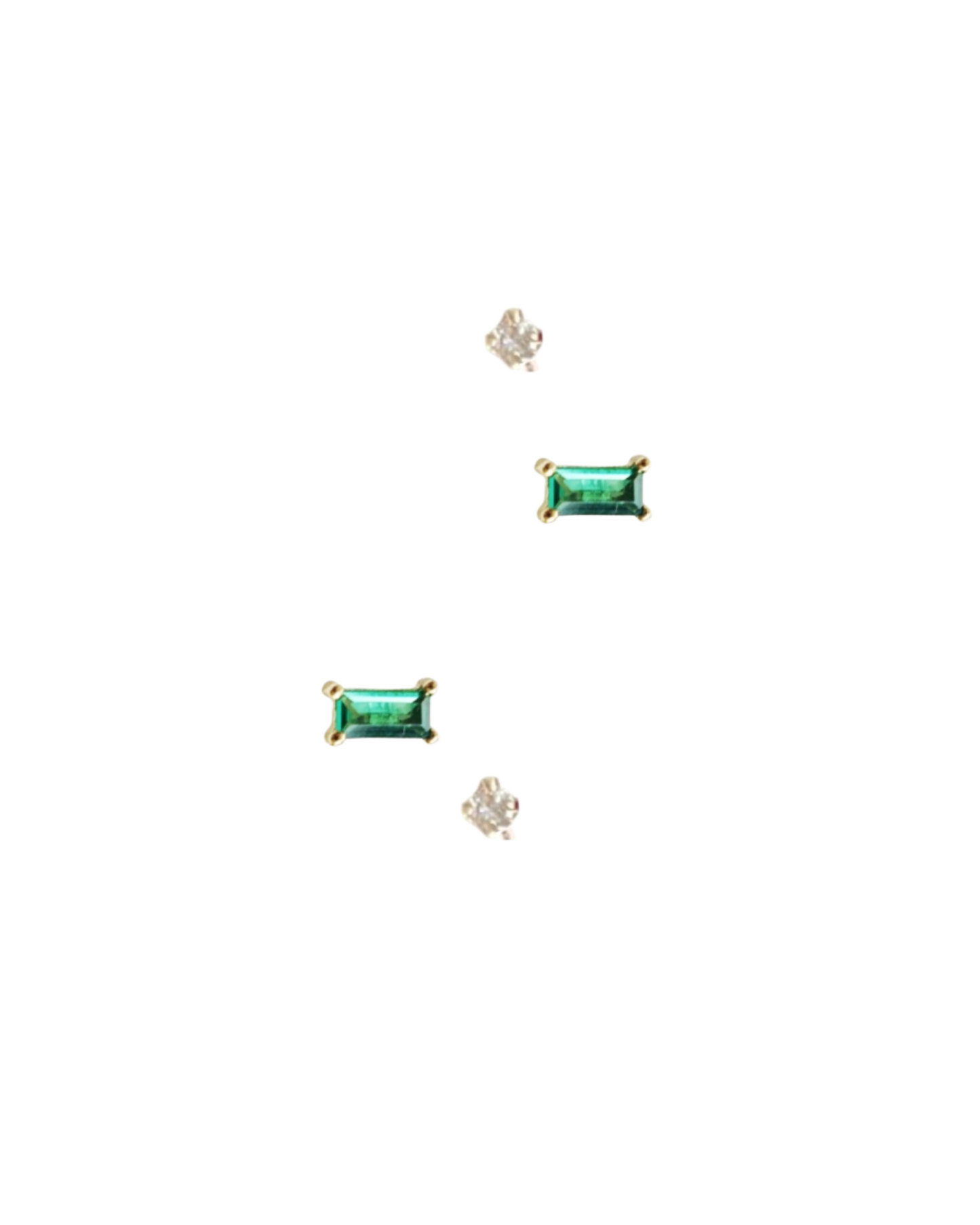 18K une diamond + emerald set