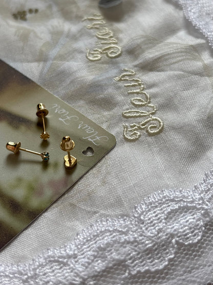 14K cœur screwbacks · tiny