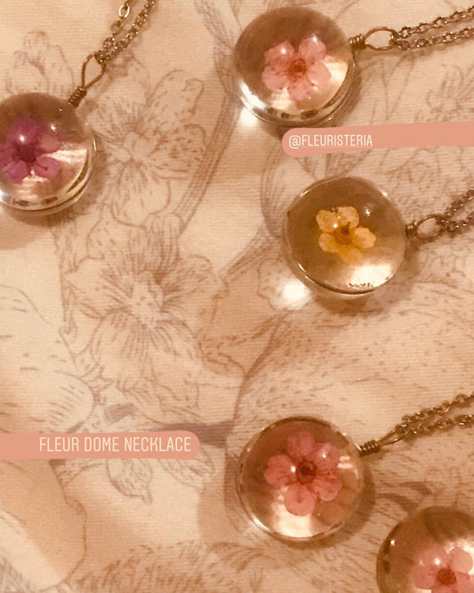 the Fleur dome necklace