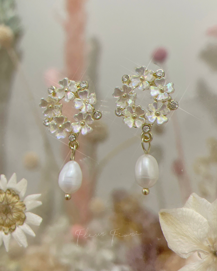 pearlescent fleur dangles